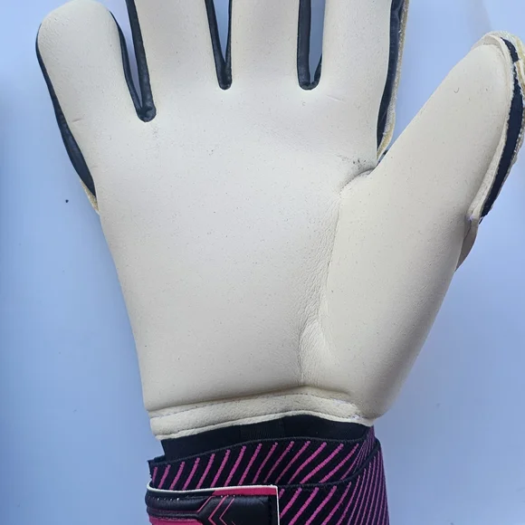 Goalkeeper Gloves Adidas Size 11 - Picture 5 of 6